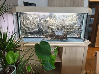 Akvarijní set se stolkem 450l