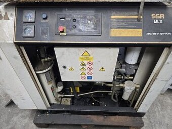 Ingersoll-Rand SSR ML11 sroubovy kompresoru + vzdusnik 900l
