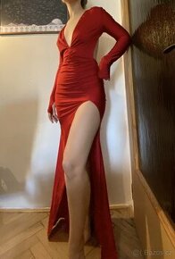 Červené večerní šaty SHEIN - 1
