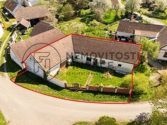 Prodej rodinného domu k rekonstrukci 225 m2, s pozemkem 510 