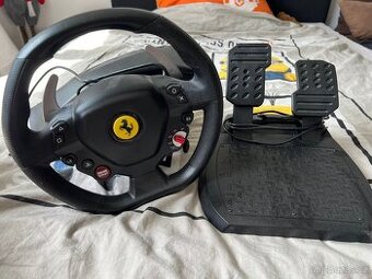 Volant na playstation a pc THRUSTMASTER T80 FERRARI 488 GTB