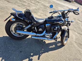 Chopper HONDA VT750DC
