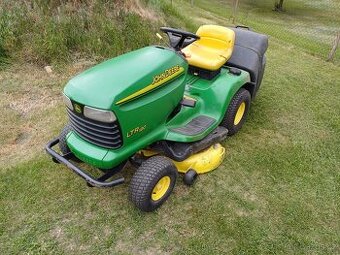 Sekaci zahradní traktor John Deere LTR 180