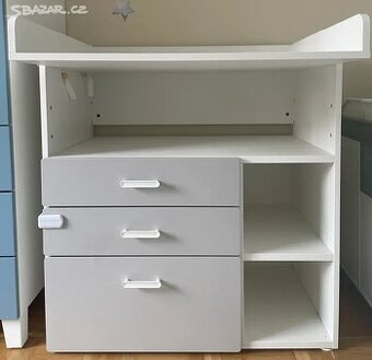 Přebalovací pult Ikea Smastad