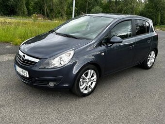 Opel Corsa 1.4i, r.2008, klima, stk, 1.majitel