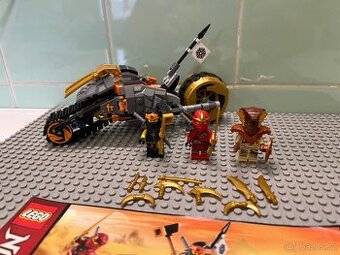 LEGO NINJAGO - Cole's Dirt Bike - 70672
