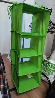 Závěsný látkový organizér na oblečení