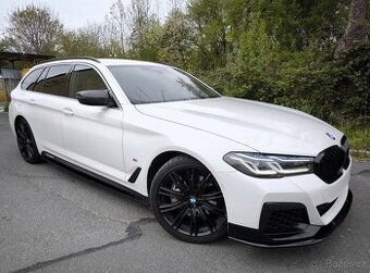 BMW 540i xDrive Touring LCI 245Kw , Původ ČR , 104.000 KM
