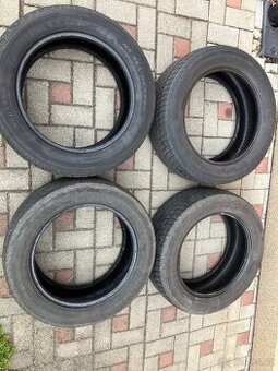 Prodám zimní pneu 235/55R17 103V