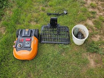 Robotická sekačka WORX 500