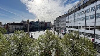 Velký atelier 98m2 v centru Brna, na náměstí Svobody