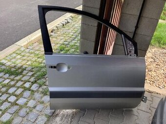 Ford Fusion - pravé přední dveře
