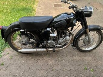 Ajs m18