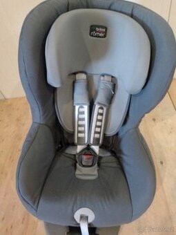 Britax Römer Safefix plus - 1