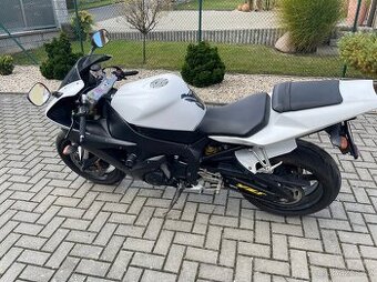 Prodám Yamaha R1