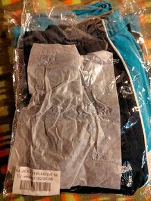 Kalhoty sportovní. Nové, nepoužité bez poškození