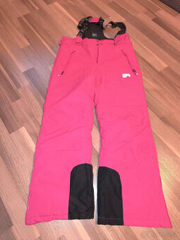 Dětské zimní/lyžařské kalhoty vel.140
