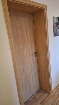 Protipožární dveře pravé vnitřní 80cm s obložkami