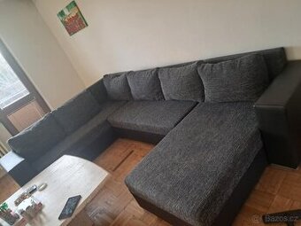 Gauč 2.5×3×2.2 m 2roky používaný