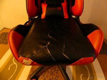 Herní křeslo CONNECT IT ALIEN PRO