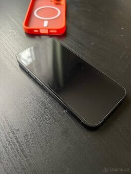 Iphone 16 128GB černý