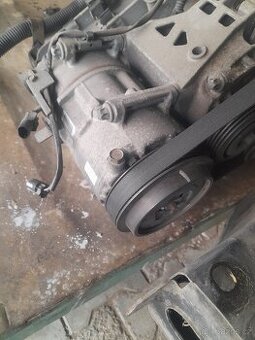 Klimakompresor Mercedes-Benz