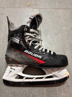 Brusle Bauer vapor X3, vel. 6,5