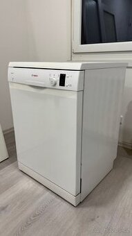 Myčka Bosch SMS57E22EU volně stojící