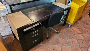 Designový Italský psací stůl