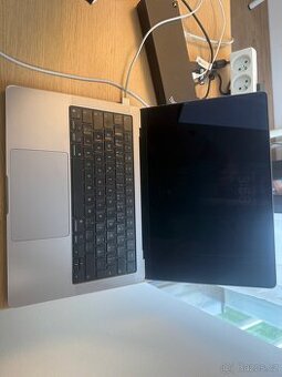 Apple MacBook Pro 14" / M2 Max / 32GB/ 1TB / vesmírně šedý