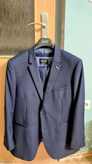 Společenský oblek Bandi