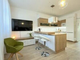 Prodej nadstandardního bytu 3+kk, 80 m2 - Kroměříž - 1