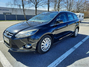 Ford Focus 1,6 kombi rv. 2011 SERVIS, TOP VÝBAVA