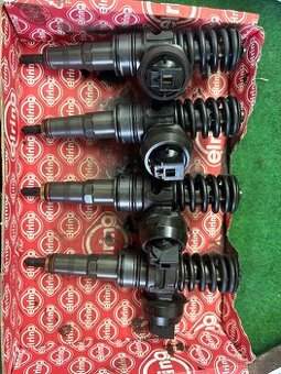 Vstřiky 1.9tdi 77kw 8v BLS 038130079TX