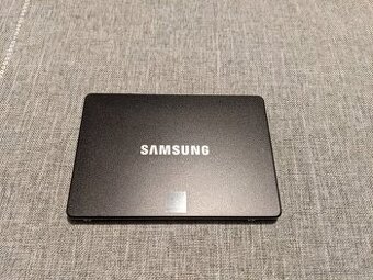 Samsung 860 EVO 1TB - zánovní