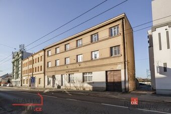 Prodej, komerční/činžovní dům, 536 m2, Pražská třída 7/64, K