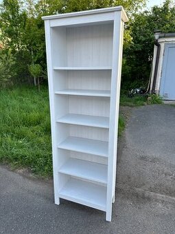 Knihovna Ikea Brusali