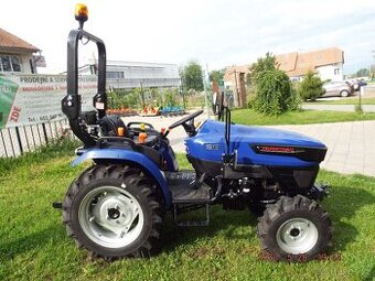 Malotraktor Farmtrac T-26 4WD