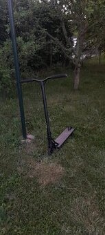 Freestyle koloběžka addict defender