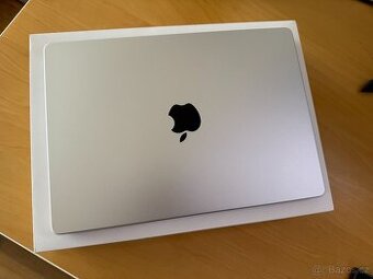 Příplatkový MacBook Pro M2 Pro, 1TB SSD, 12xCPU, 19xGPU
