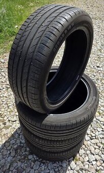 Pěkné letní pneu Continental 225/45/19