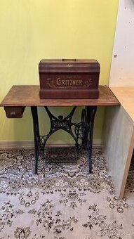 Starožitný šicí stroj Gritzner - 1