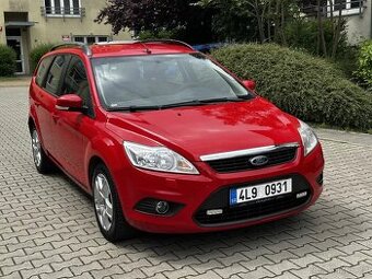 Ford Focus II 1.6 TDCi Combi 80kW Facelift Navi Tažné 2010