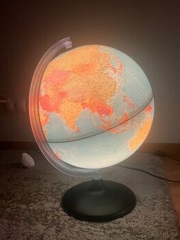 Dětská stolní lampa zeměkoule