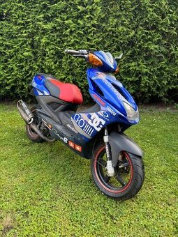 Yamaha aerox 50