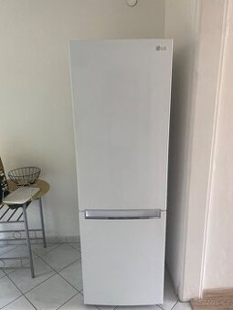 Lednice LG GBB71SWVCN
