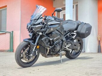 Yamaha MT-10 Tourer Edition, původ ČR, servisní knížka