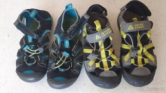 2x detske sandaly vel. 31 keen