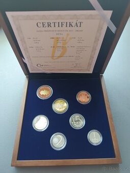 Sada oběžných mincí proof ČR 2015 - dřevěná etue - vzácná