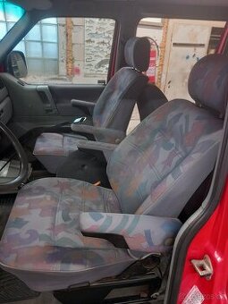 VW T4 Multivan Transporter Caravelle Sedačky Postel